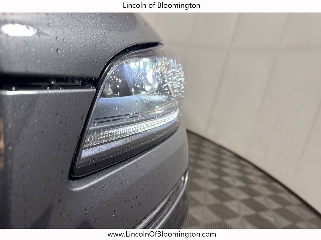 New 2026 Lincoln Corsair Premiere image 12