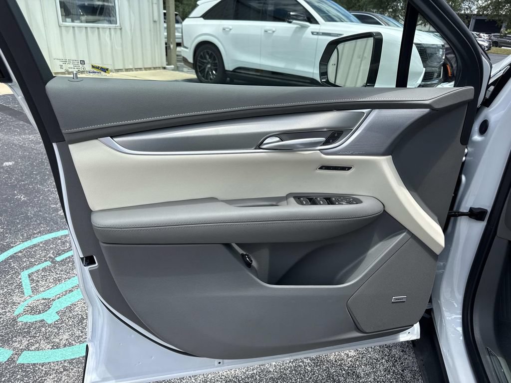 New 2026 Cadillac XT5 Premium Luxury FWD image 18