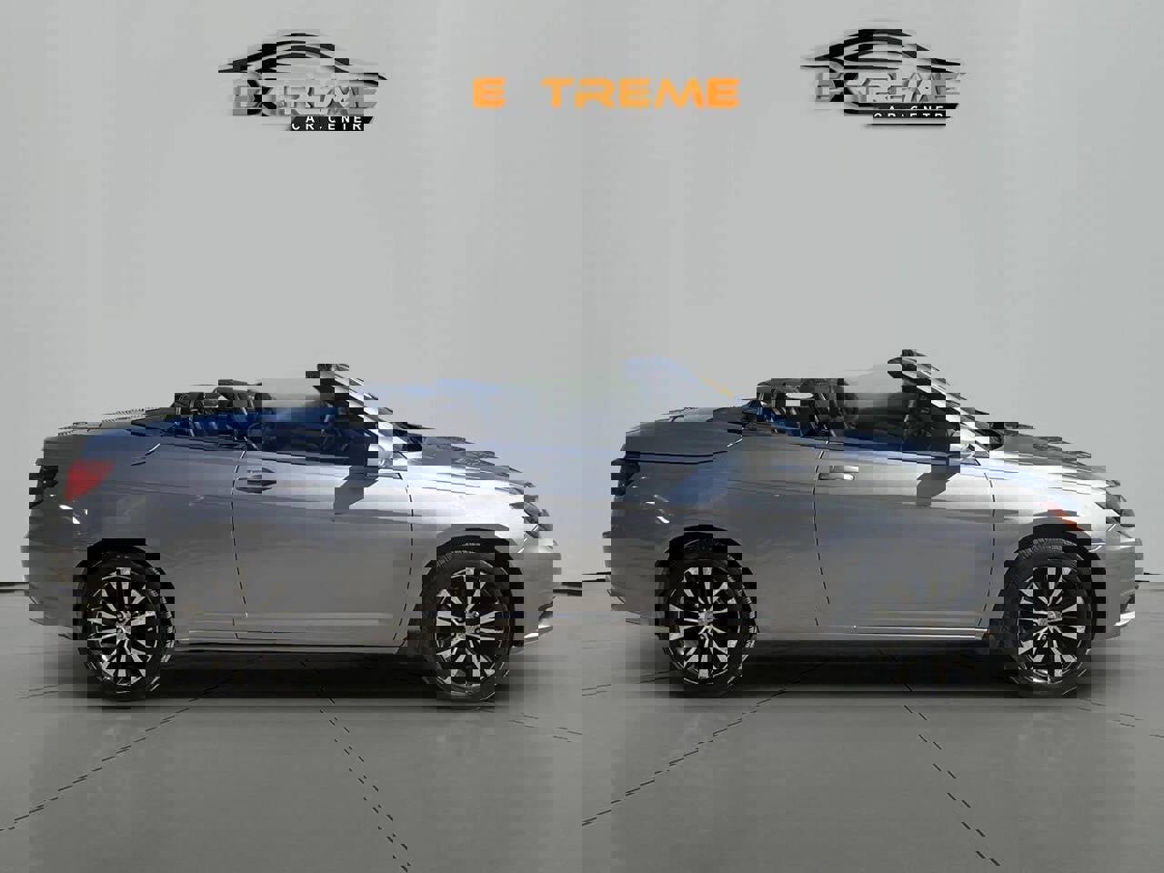 Used 2013 Chrysler 200 S image 8