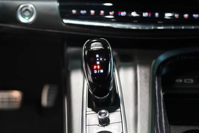 Used 2023 Cadillac Escalade V AWD/4WD image 25