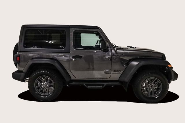 Used 2024 Jeep Wrangler Sport S image 4