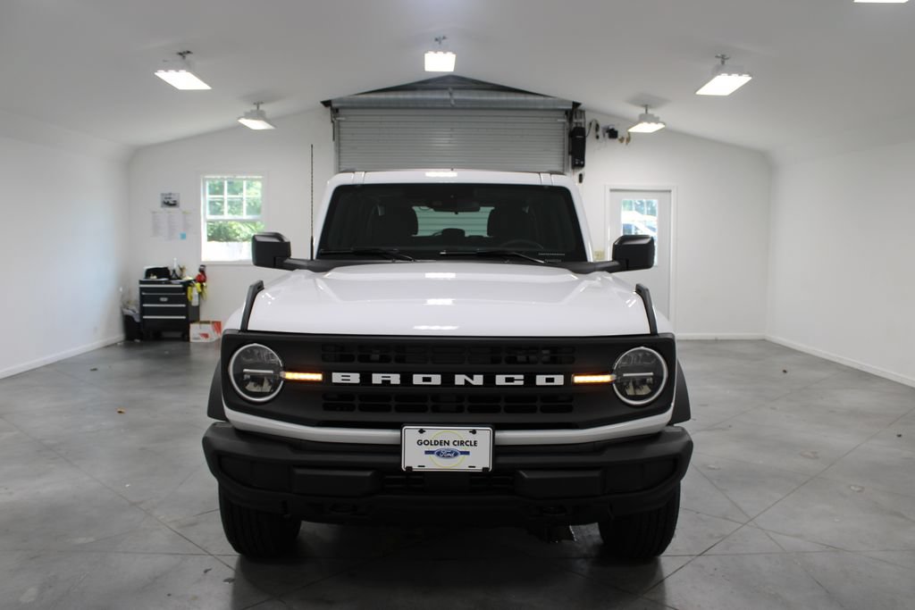 New 2025 Ford Bronco 4-Door AWD/4WD image 2