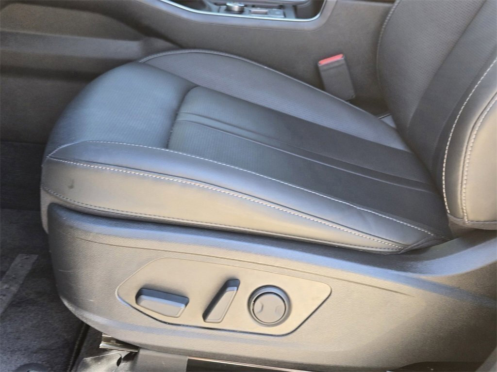 New 2025 Kia Sorento S w/ Panoramic Sunroof Package image 20