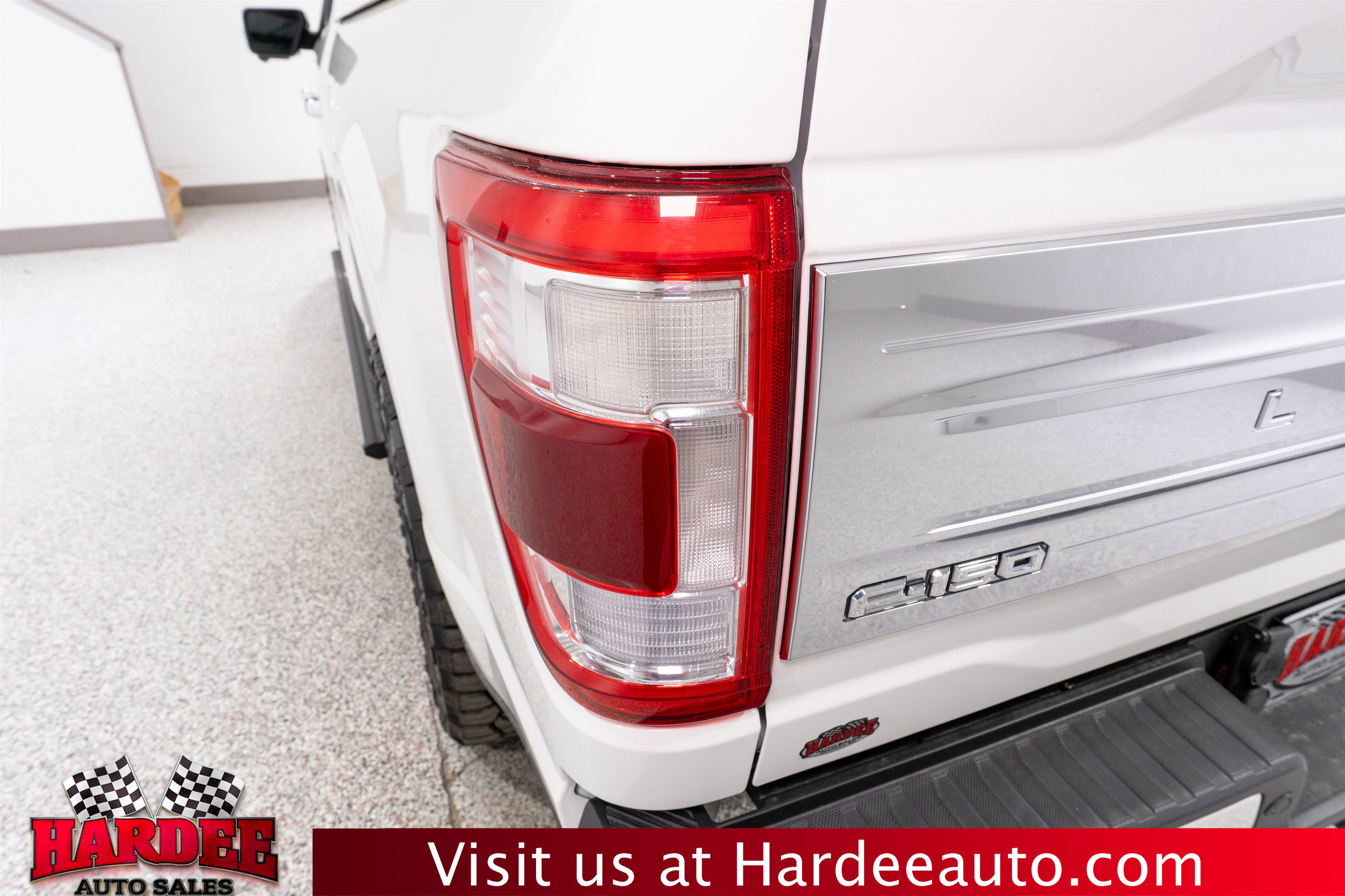 Used 2021 Ford F150 Limited AWD/4WD image 9