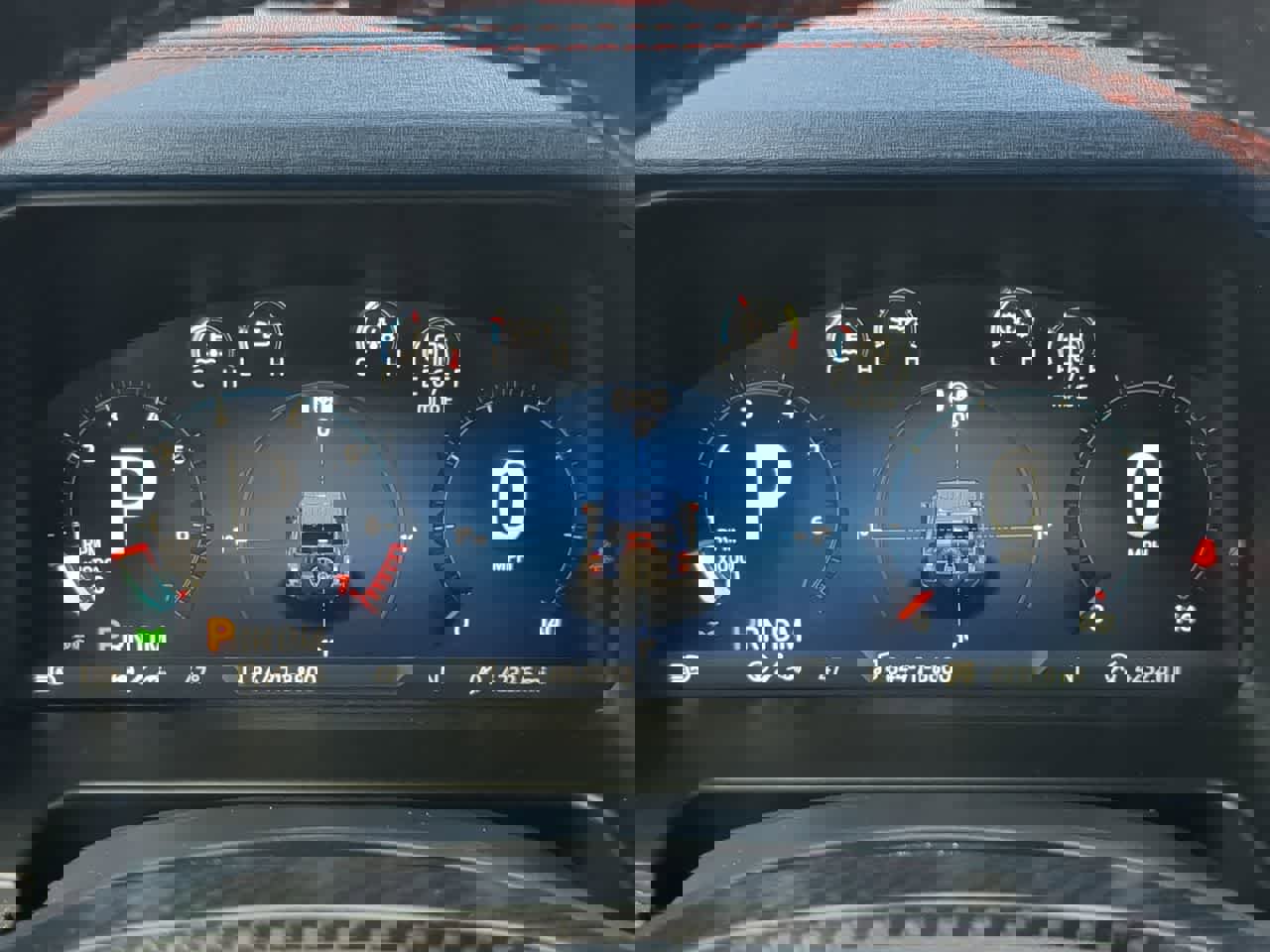 Used 2025 Ford Bronco Raptor w/ Interior Carbon Fiber Pack image 34