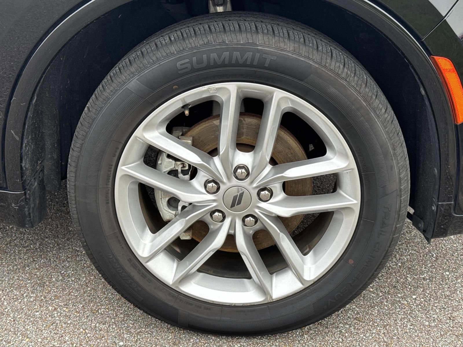 Used 2023 Dodge Durango GT RWD image 4