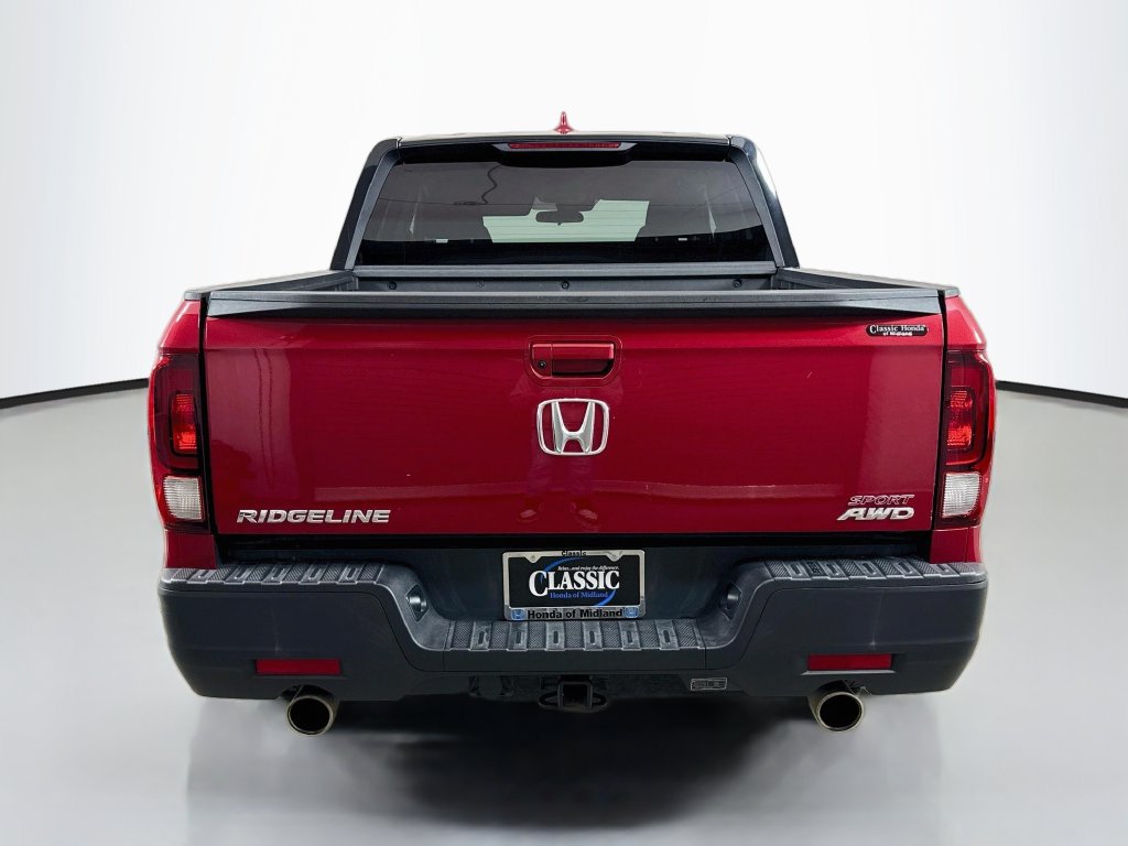 Used 2023 Honda Ridgeline Sport image 6