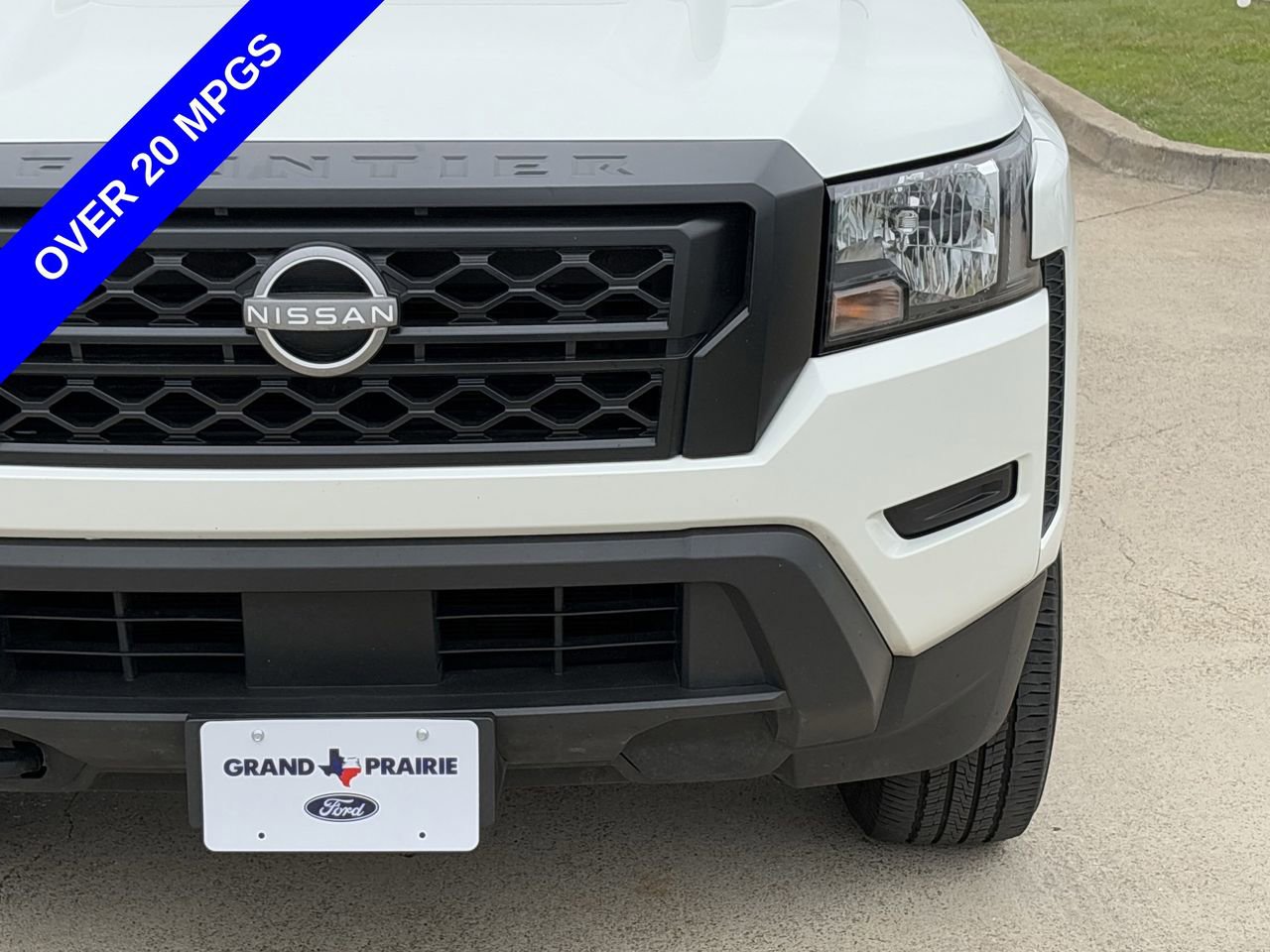Used 2024 Nissan Frontier S image 10