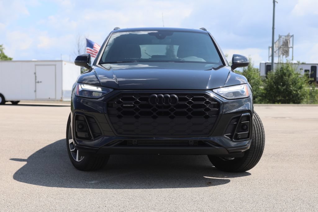 Used 2024 Audi Q5 2.0T Premium AWD/4WD image 2