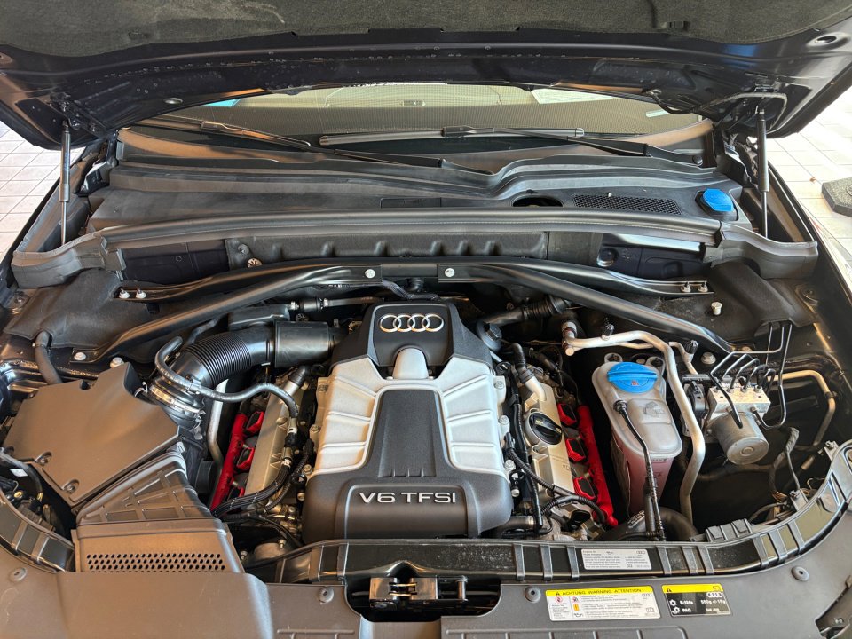 Used 2016 Audi Q5 3.0T Prestige image 16