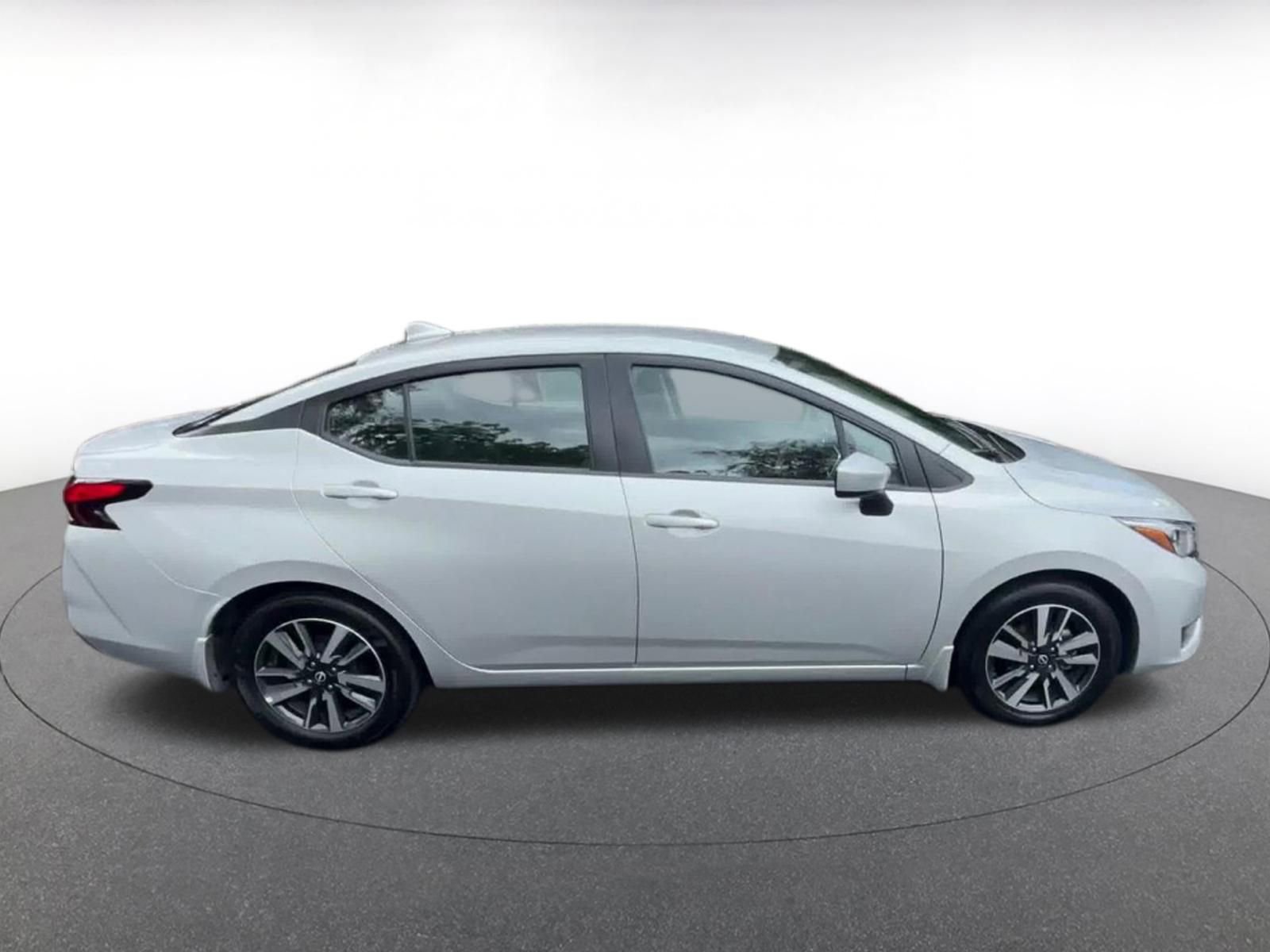 Used 2025 Nissan Versa SV w/ Trunk Package FWD image 16
