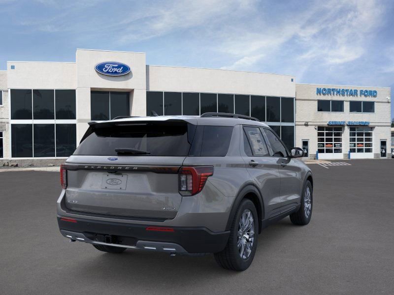 New 2026 Ford Explorer Active w/ Active Comfort Package image 8