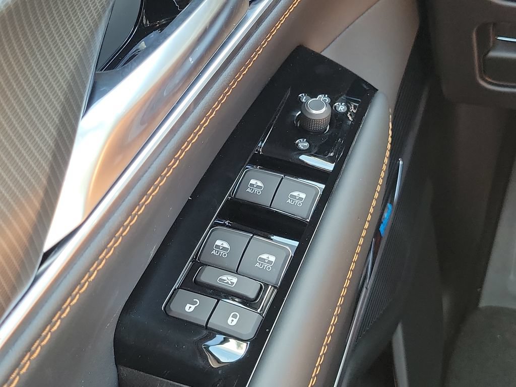 New 2026 Jeep Grand Wagoneer Summit AWD/4WD image 20