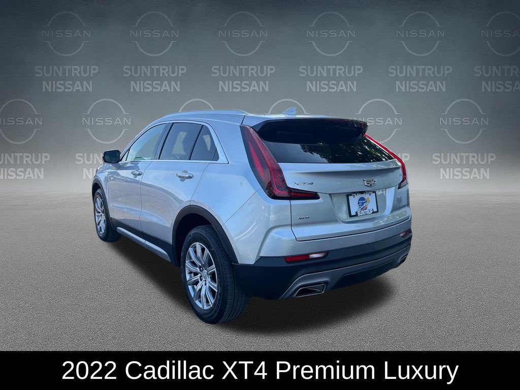 Used 2022 Cadillac XT4 Premium Luxury w/ Safety Alert Package AWD/4WD image 3