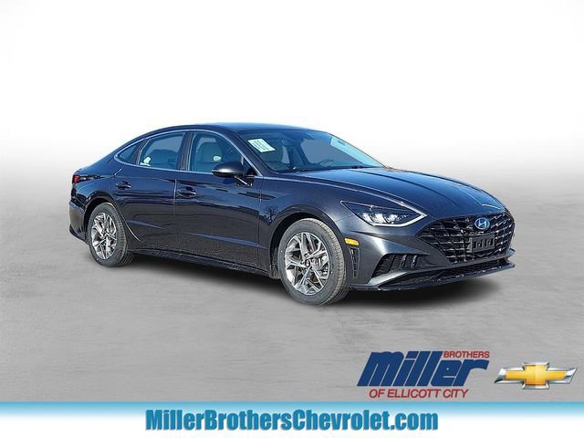 Used 2023 Hyundai Sonata SEL image 1