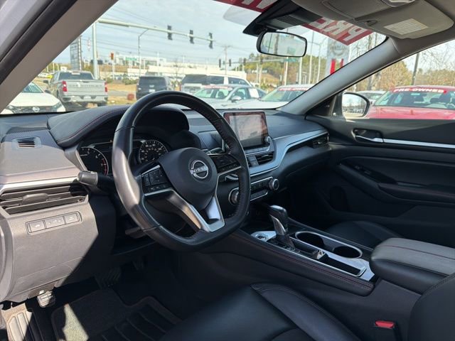 Used 2024 Nissan Altima 2.5 SR image 9