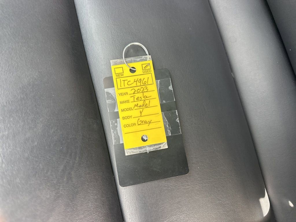 Used 2023 Tesla Model Y Long Range image 35