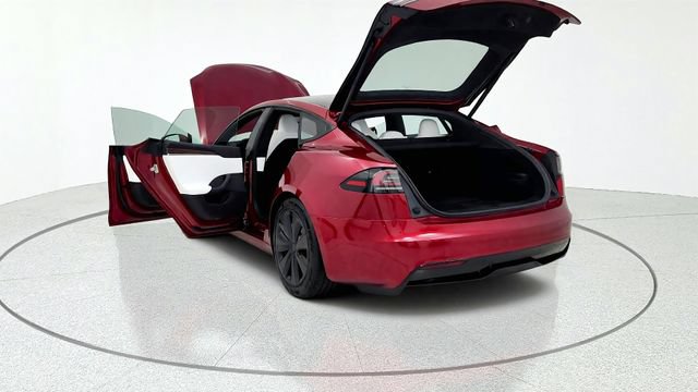 Used 2024 Tesla Model S AWD/4WD image 17
