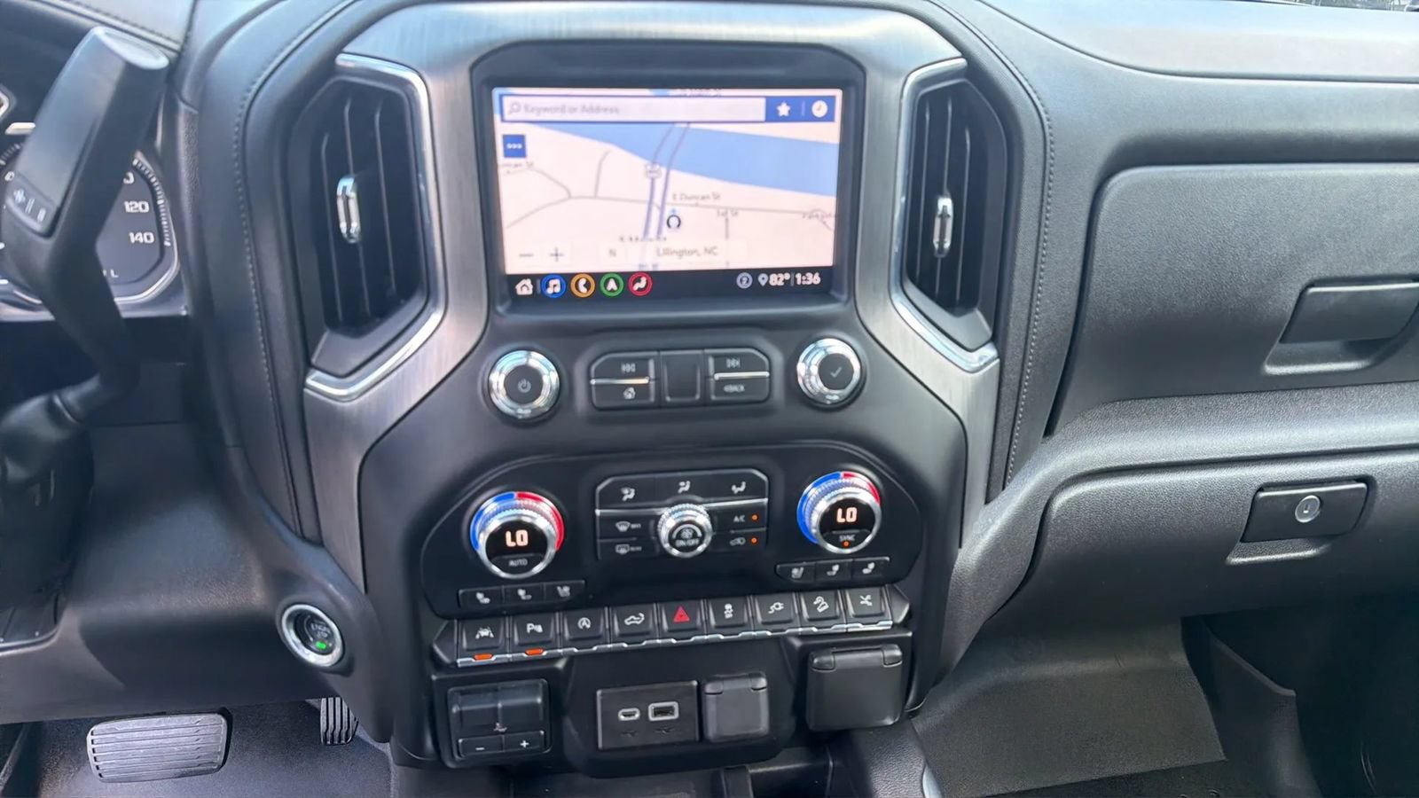 Used 2020 GMC Sierra 1500 Denali w/ Denali Ultimate Package AWD/4WD image 14