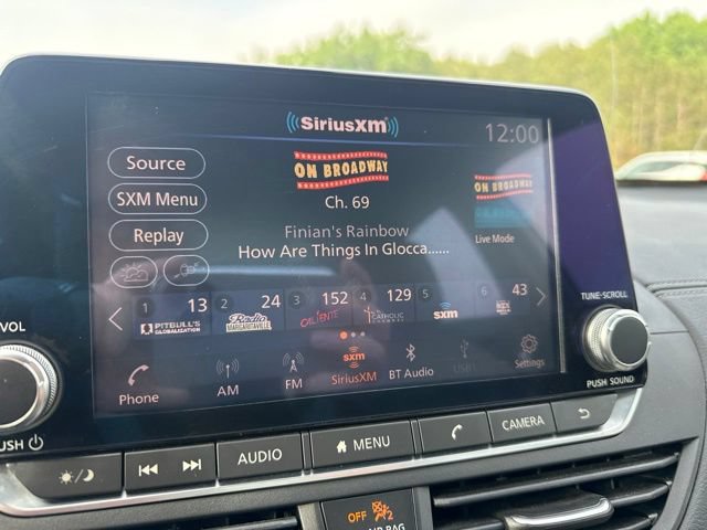 Used 2019 Nissan Altima 2.5 SV FWD image 14