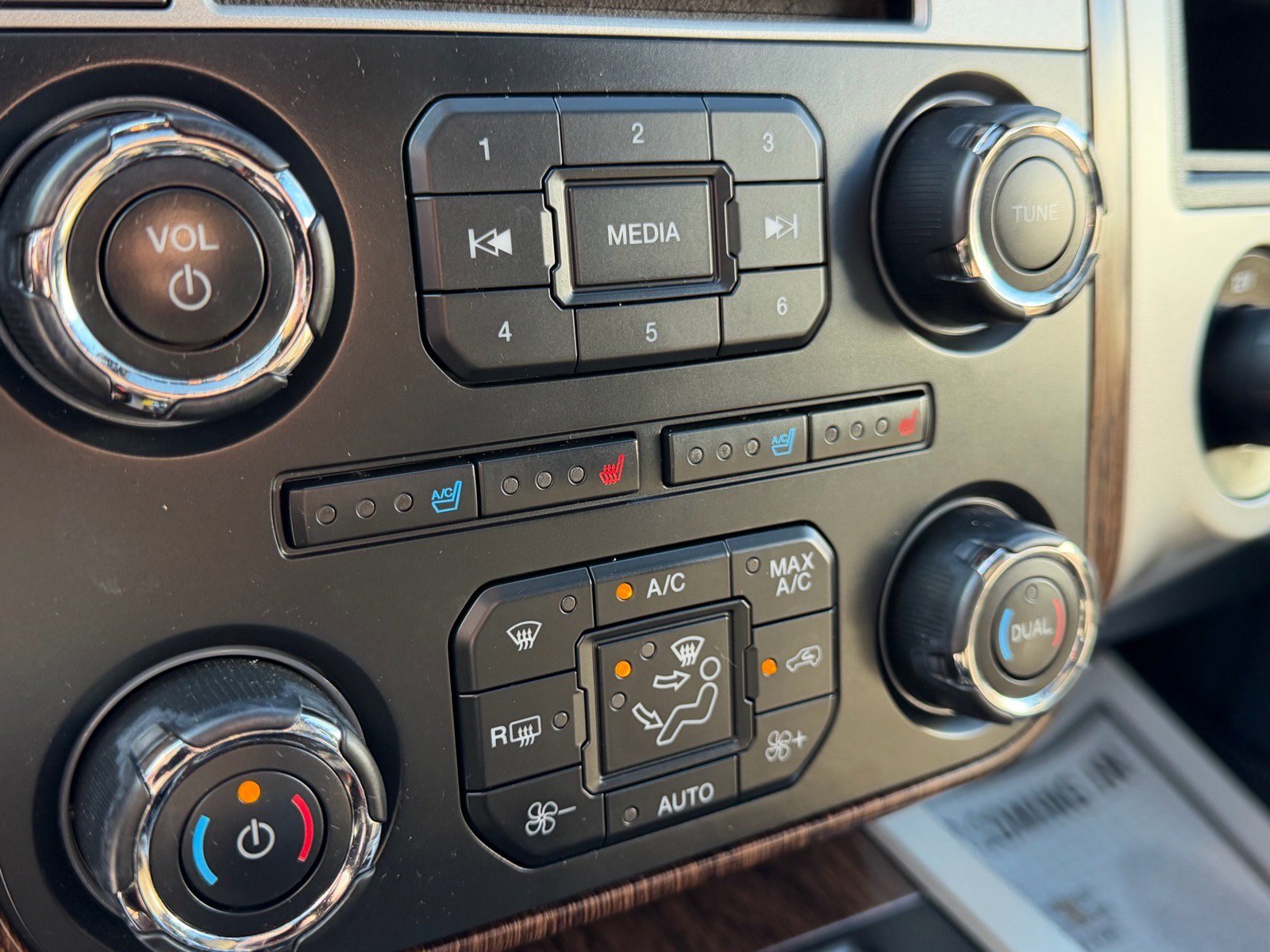 Used 2015 Ford Expedition King Ranch AWD/4WD image 22