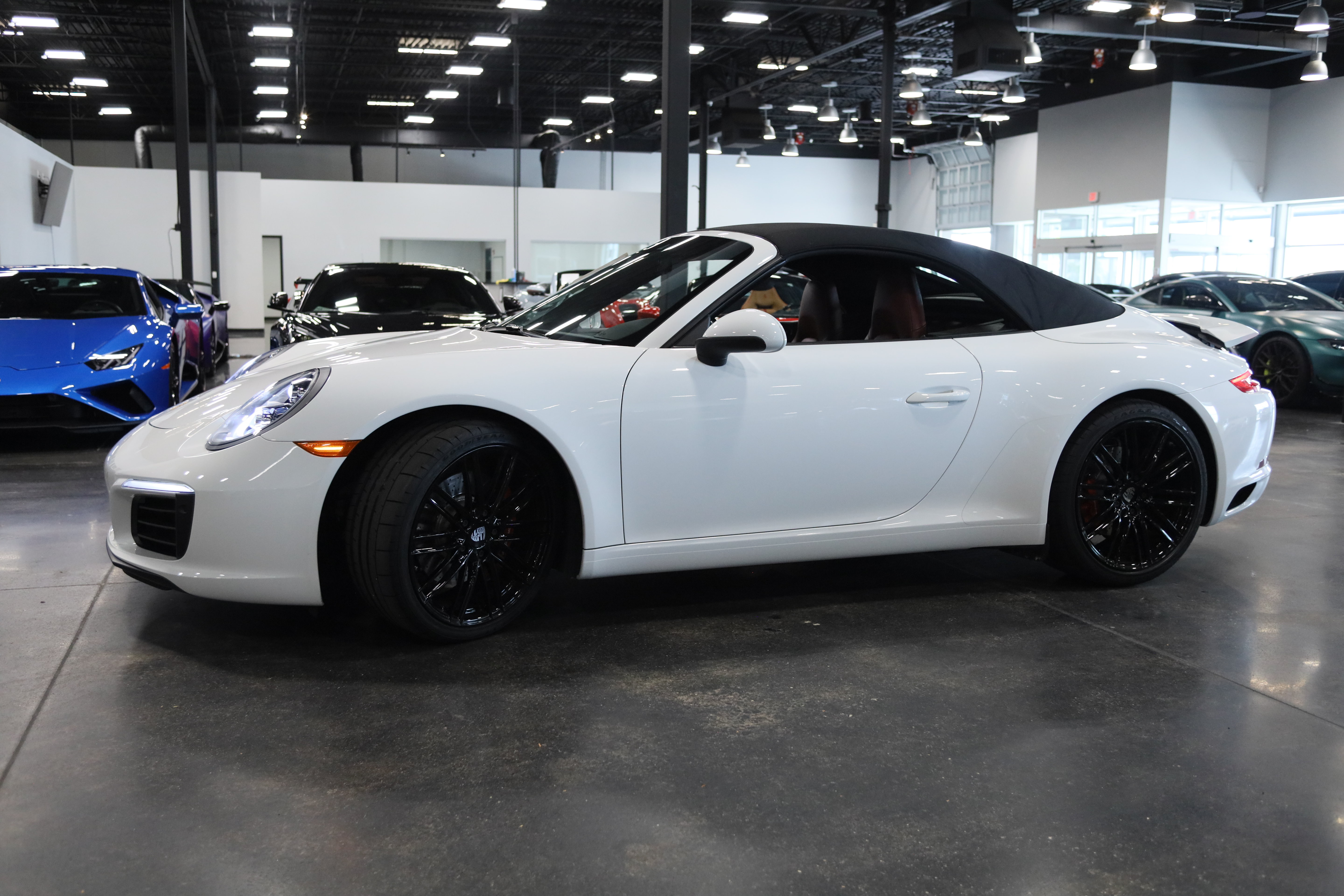 Used 2018 Porsche 911 Carrera S RWD image 11