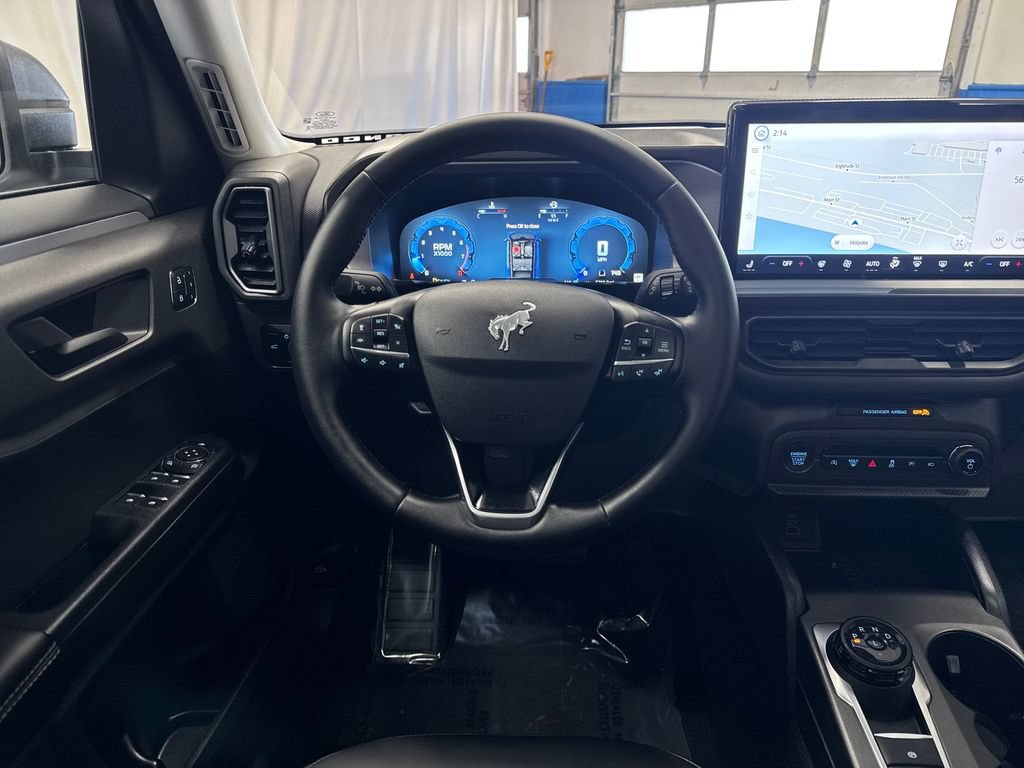 Certified 2025 Ford Bronco Sport Outer Banks w/ Outer Banks Tech Package+ AWD/4WD image 15