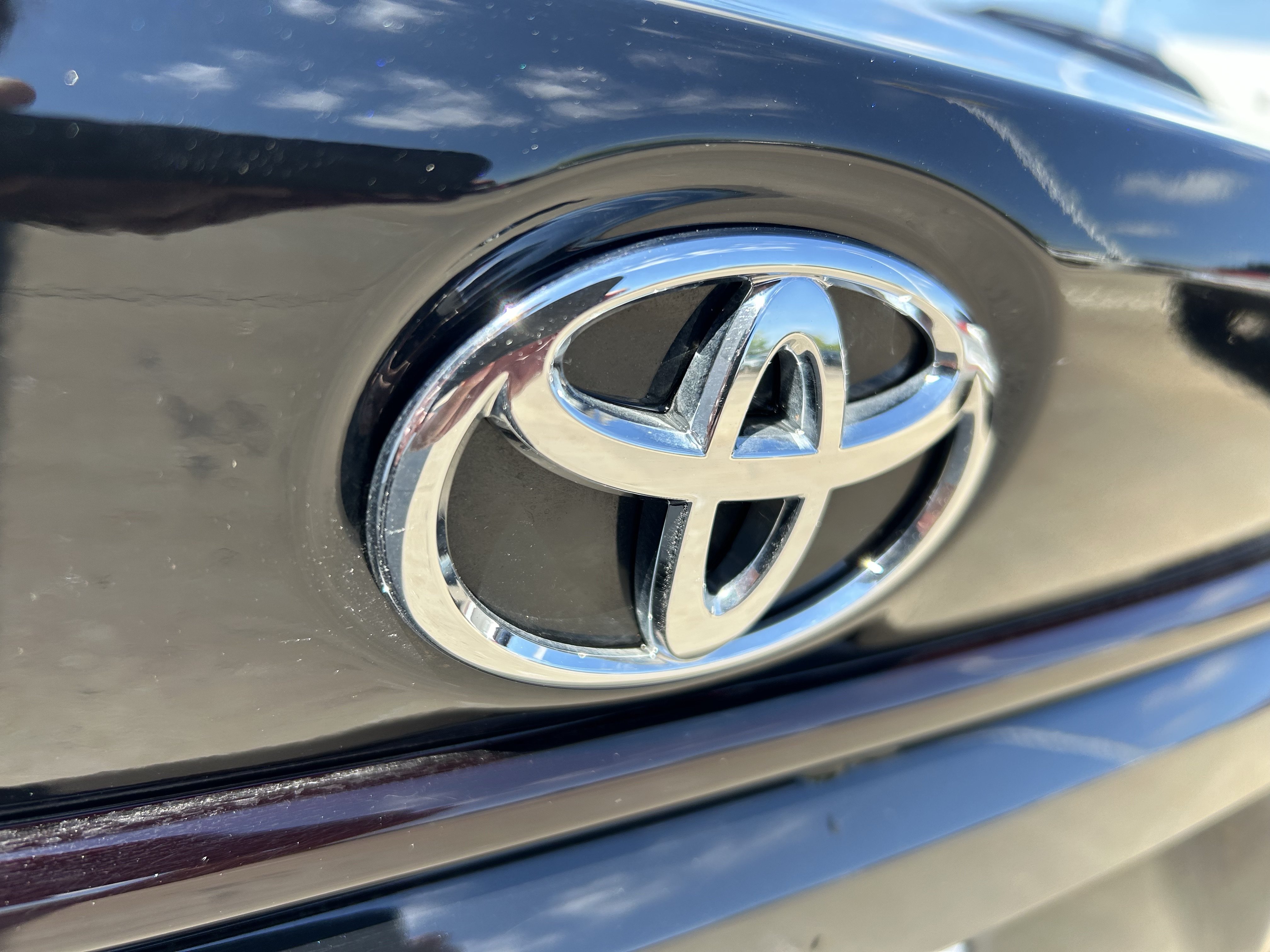 Certified 2026 Toyota Corolla LE FWD image 8