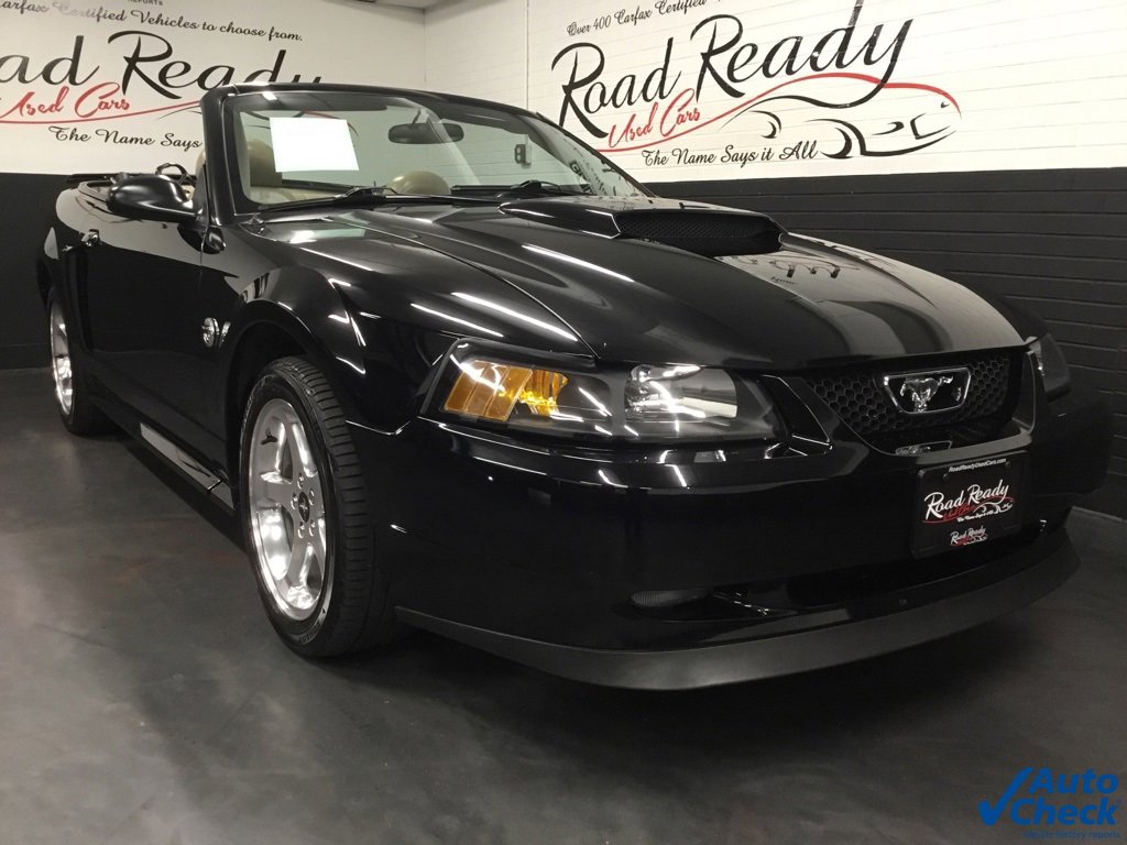 Used 2004 Ford Mustang GT image 3