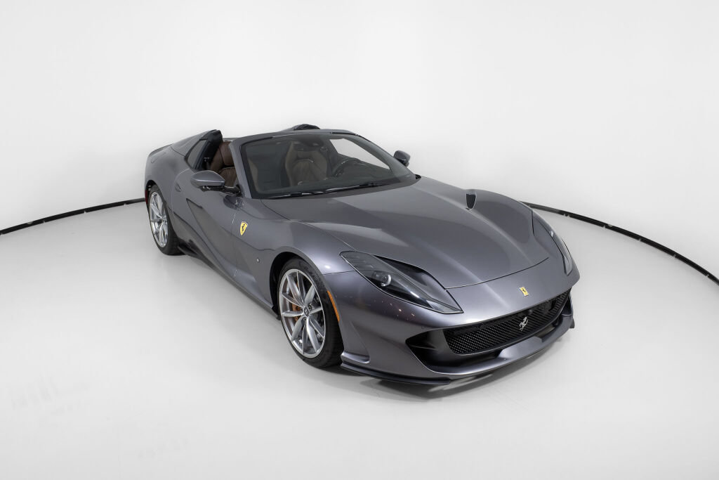 Used 2021 Ferrari 812 GTS RWD image 12