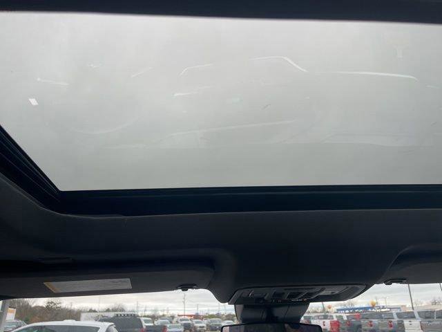 New 2026 Chevrolet Silverado 1500 RST w/ RST All Star Premium Package image 9