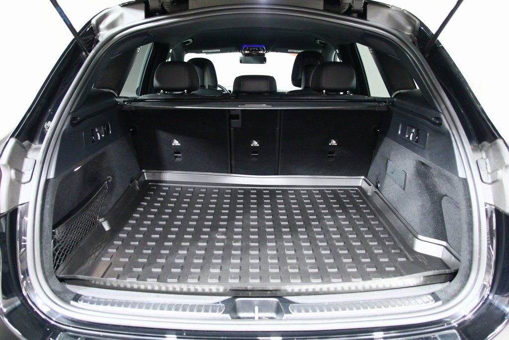 Certified 2025 Mercedes-Benz GLC 300 4MATIC image 26