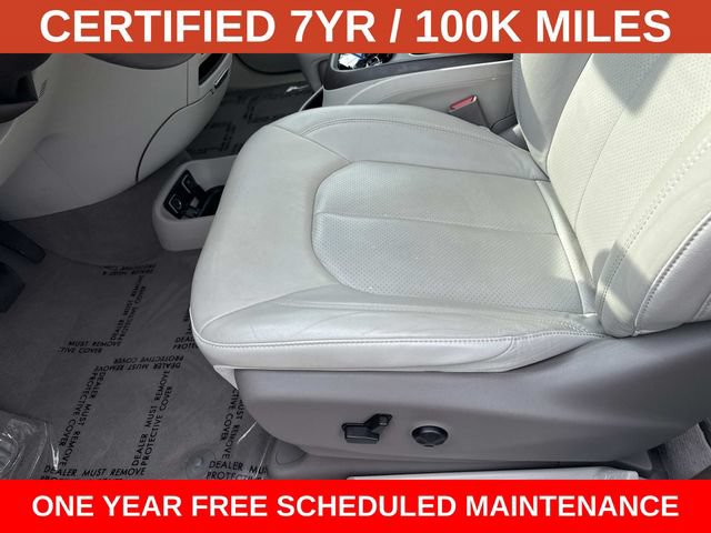 Used 2021 Chrysler Pacifica Touring-L w/ Premium & Safety Sphere Group AWD/4WD image 15