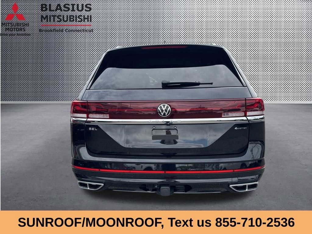 Used 2024 Volkswagen Atlas SEL Premium R-Line AWD/4WD image 9