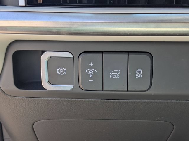 Used 2025 Hyundai Santa Fe Calligraphy AWD/4WD image 16