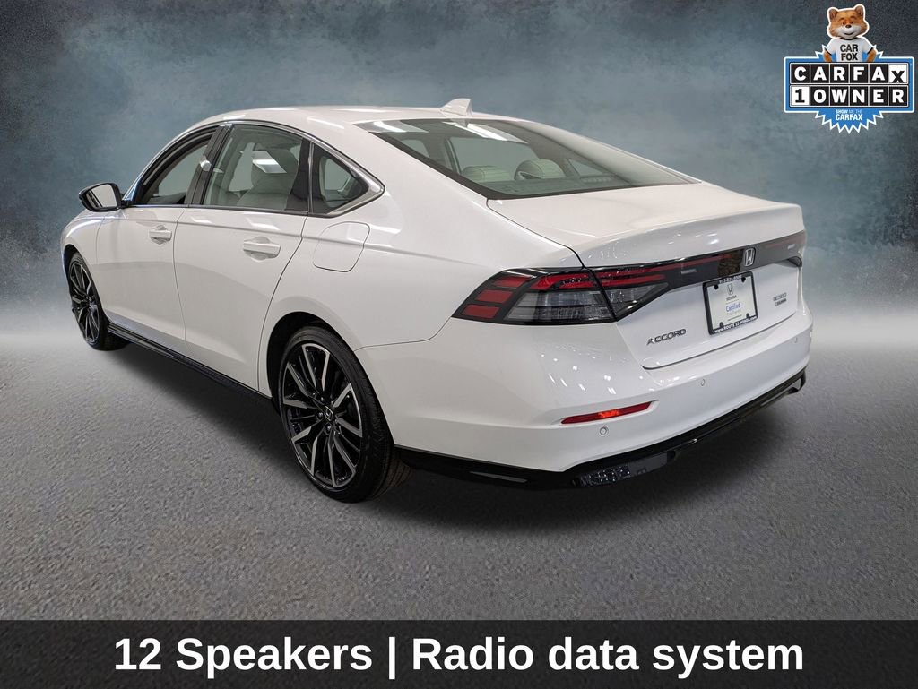 Used 2023 Honda Accord Touring image 7