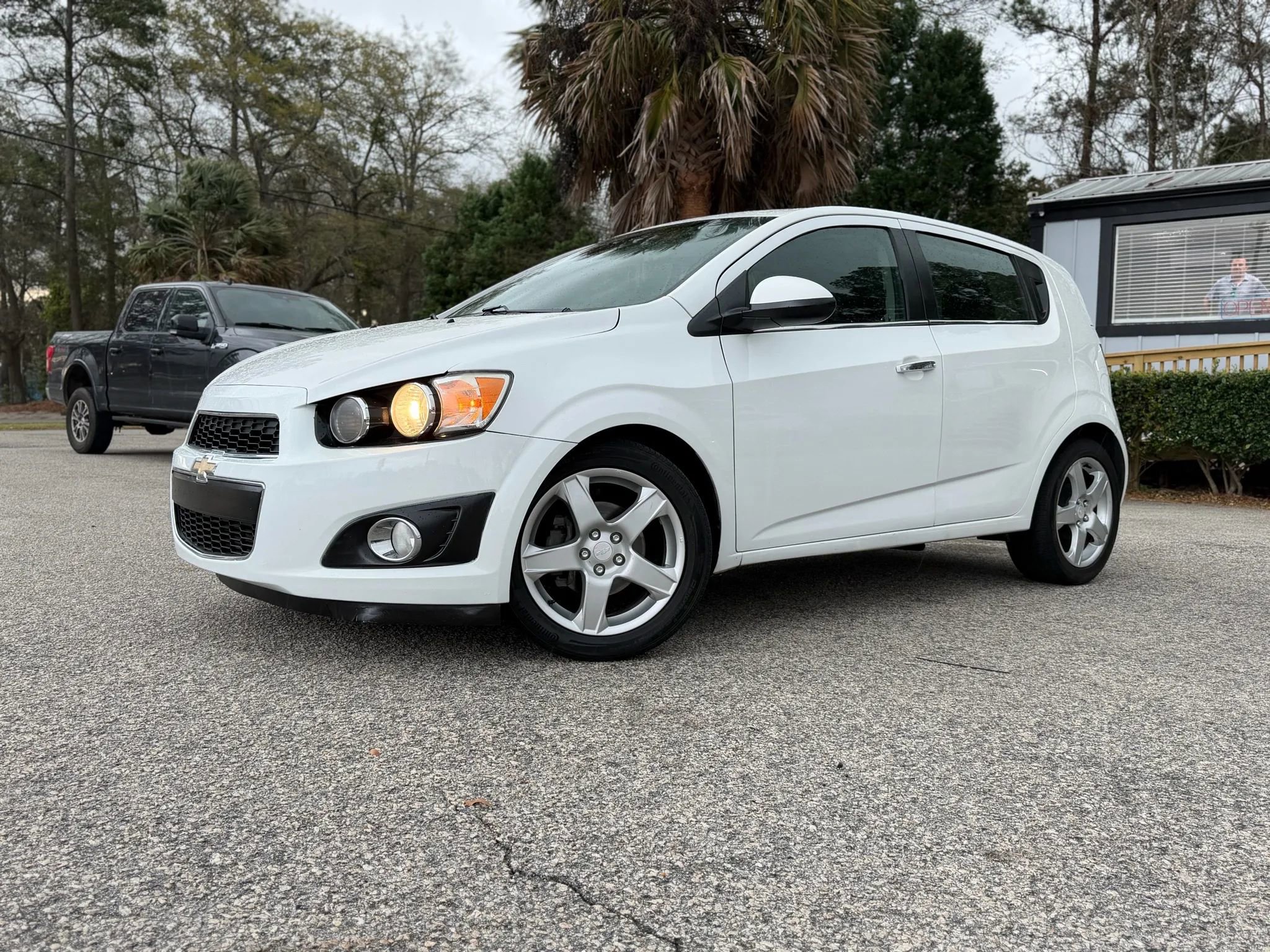 Used 2016 Chevrolet Sonic LTZ image 3