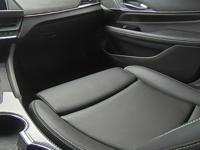 Used 2023 Cadillac CT4 V Blackwing w/ Technology Package image 26