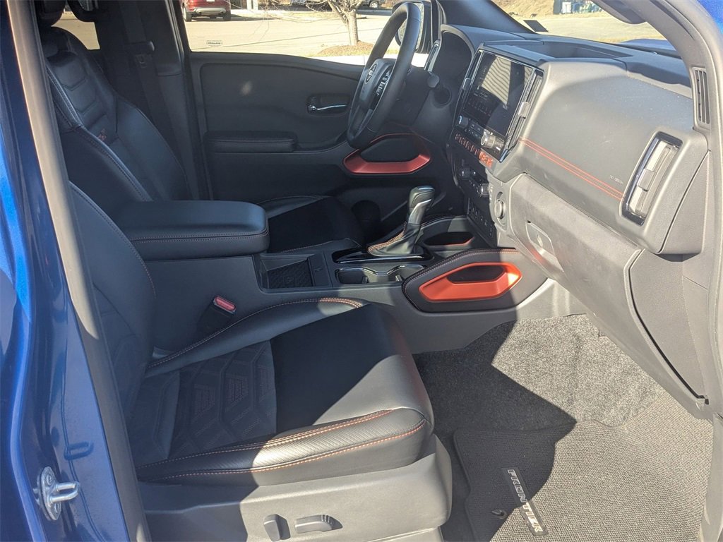 Used 2025 Nissan Frontier Pro-X w/ Pro Premium Package image 31