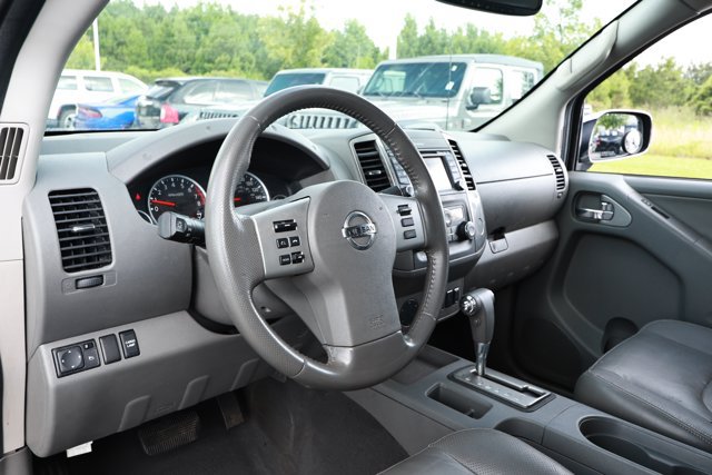 Used 2019 Nissan Frontier SL RWD image 24