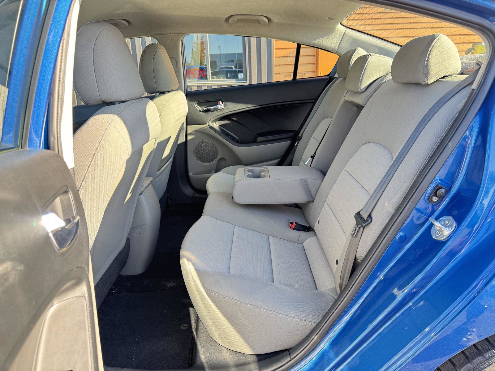 Used 2015 Kia Forte EX FWD image 19