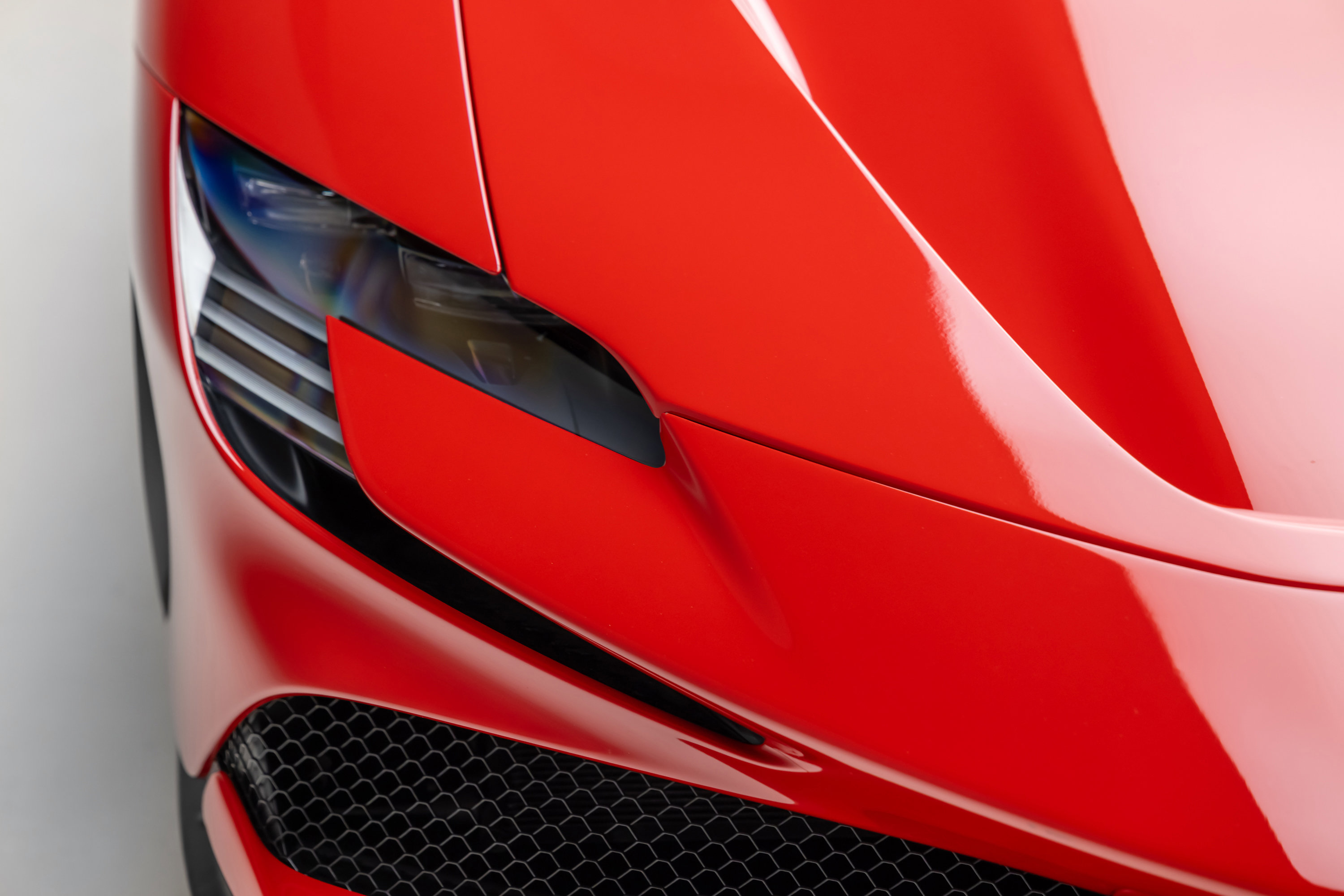 Certified 2022 Ferrari SF90 Spider image 25