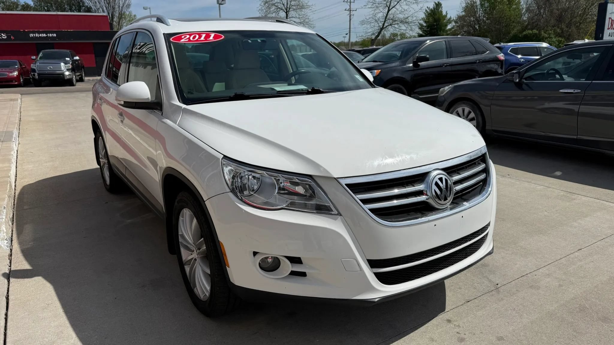 Used 2011 Volkswagen Tiguan S AWD/4WD image 2
