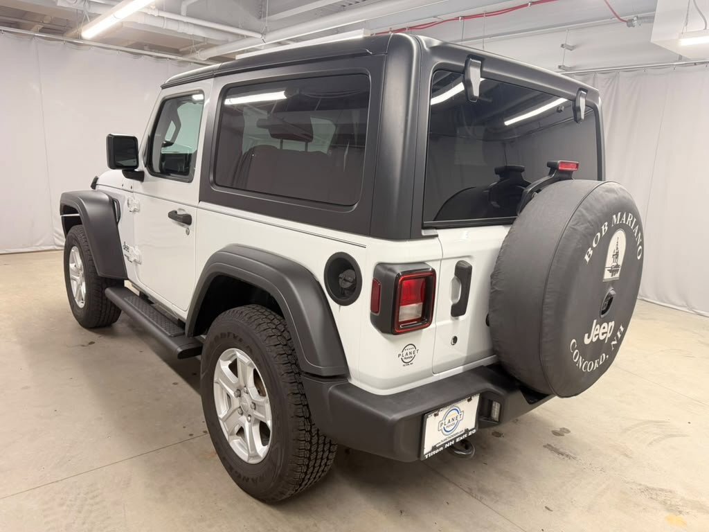 Used 2020 Jeep Wrangler Sport AWD/4WD image 9
