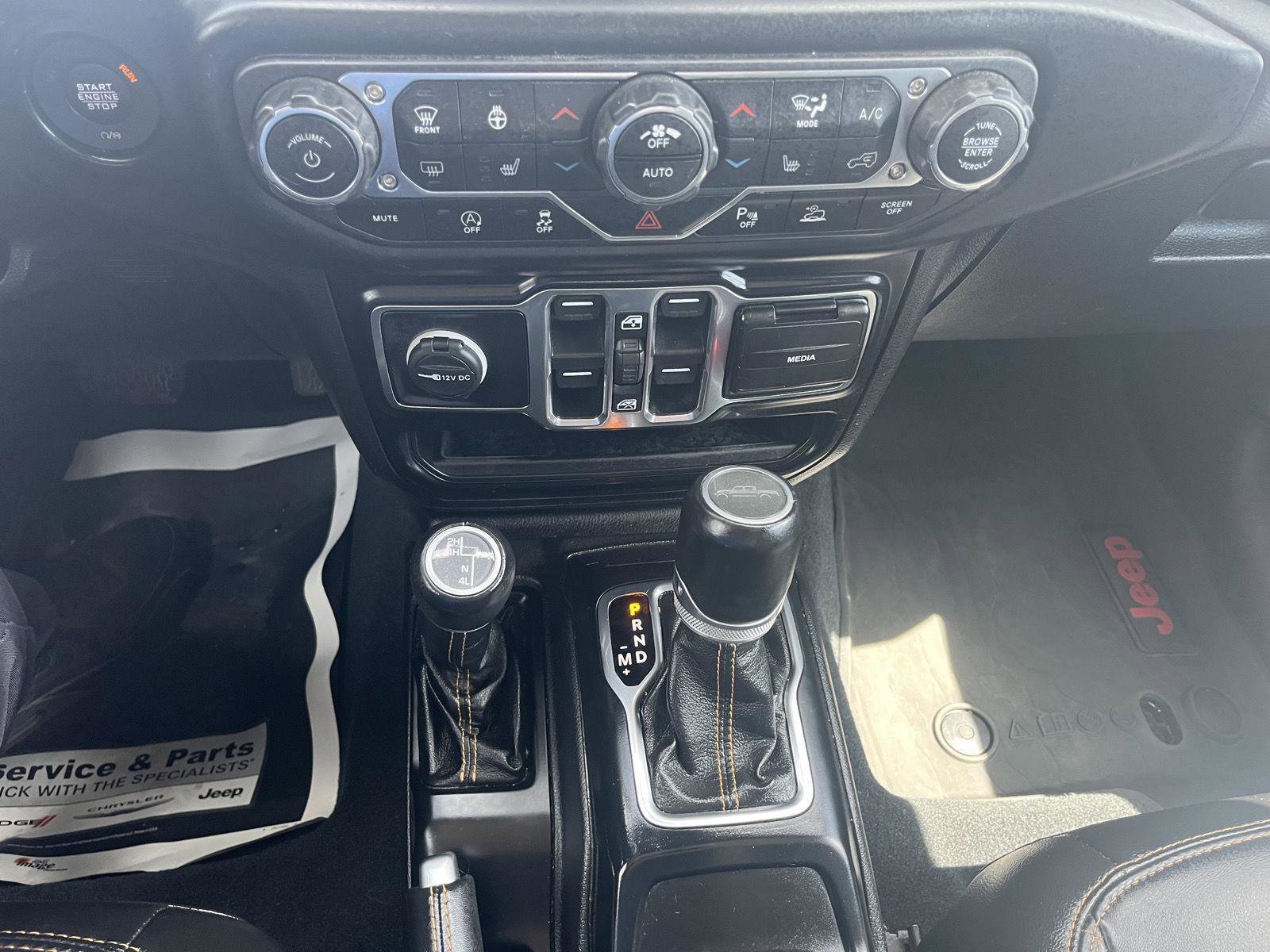 Used 2022 Jeep Gladiator Overland AWD/4WD image 24