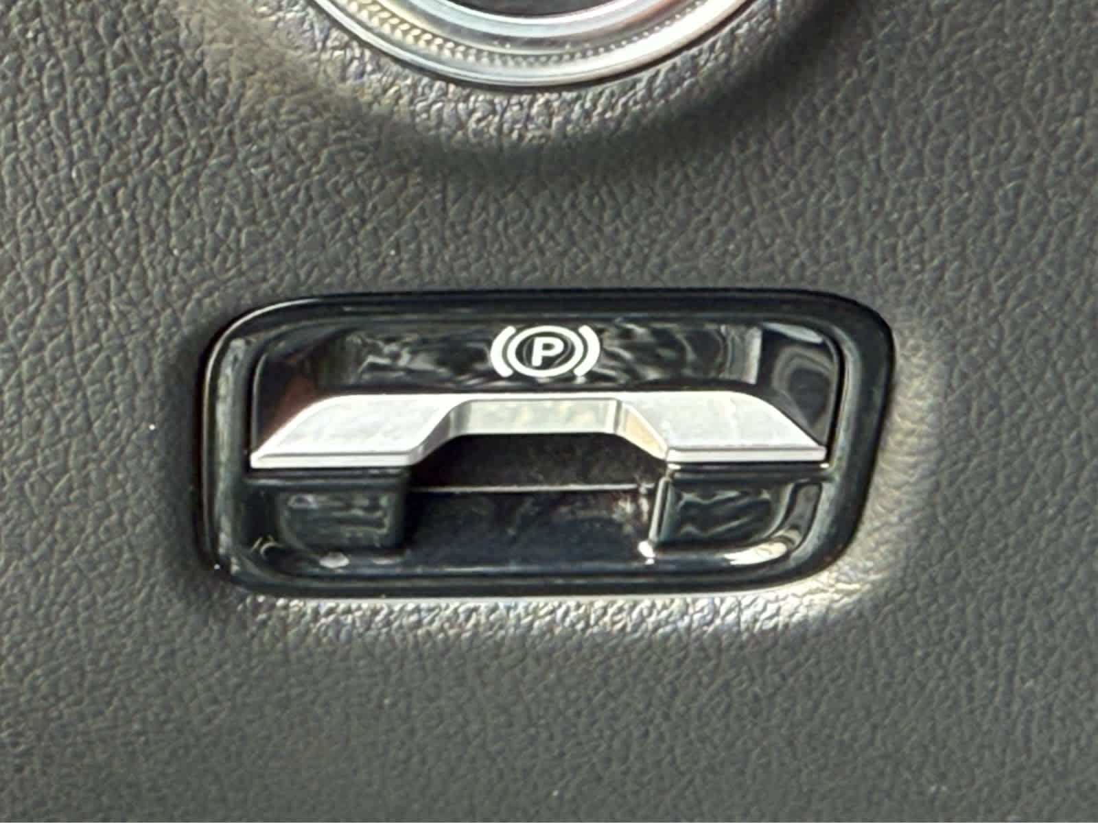 Used 2023 Mercedes-Benz C 300 Sedan image 28