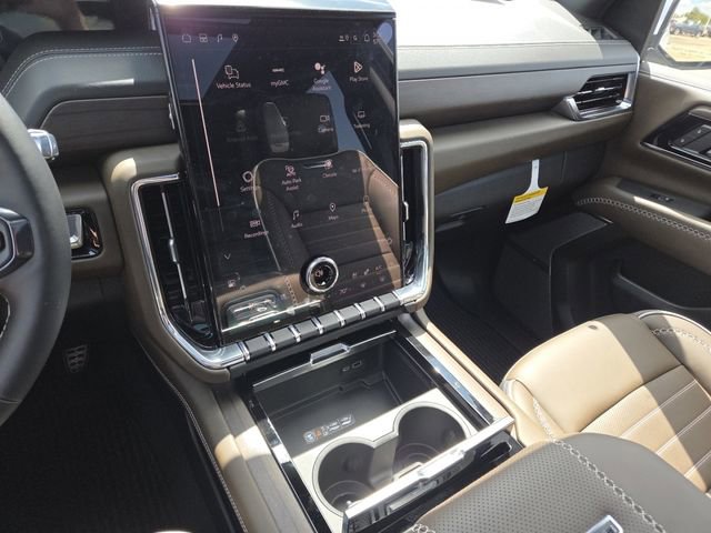 New 2026 GMC Yukon Denali Ultimate AWD/4WD image 42