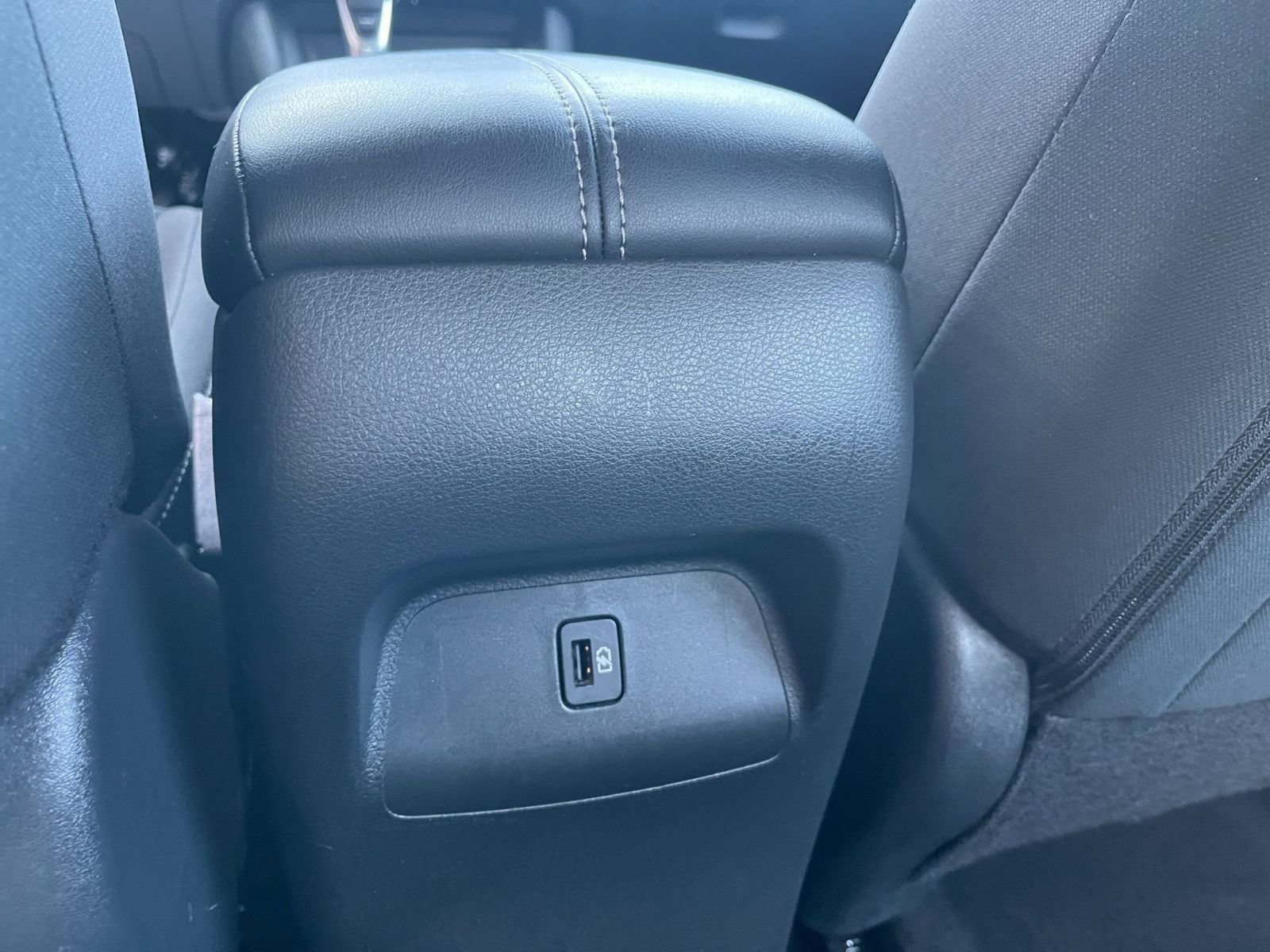 Used 2025 Nissan Sentra SV FWD image 19