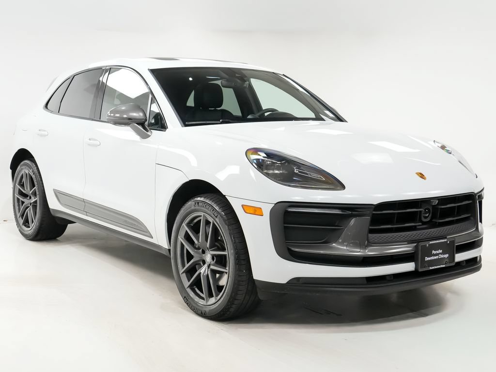 Certified 2026 Porsche Macan Turbo AWD/4WD image 12