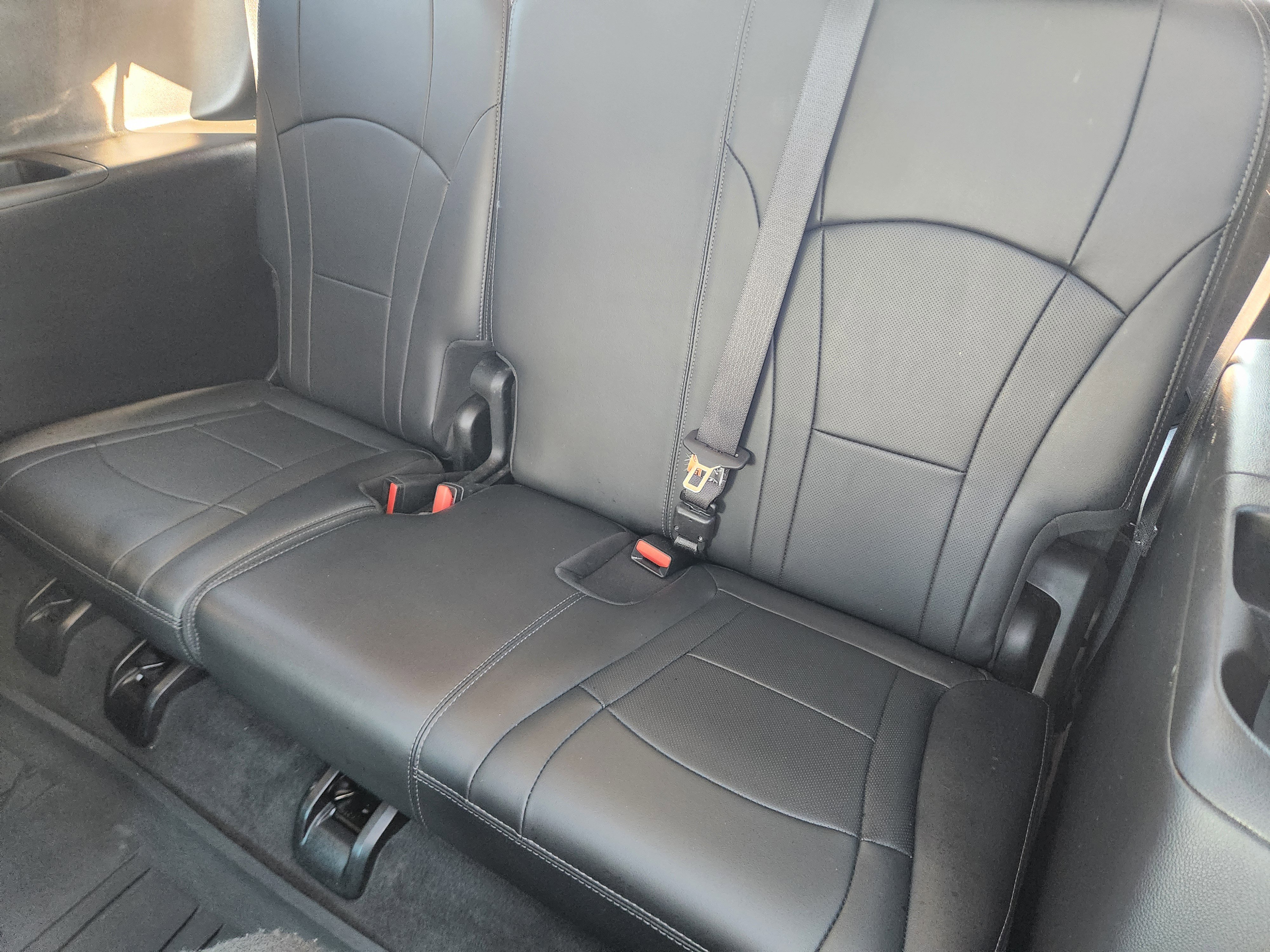 Used 2019 Buick Enclave Avenir w/ Avenir Technology Package image 38